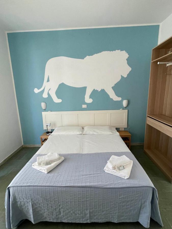 Hotel Aloha Cesenatico Esterno foto